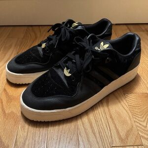Adidas Rivalry Low Velvet Pack EH0181
